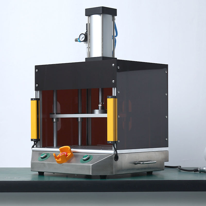 MubendeAir tightness test fixture